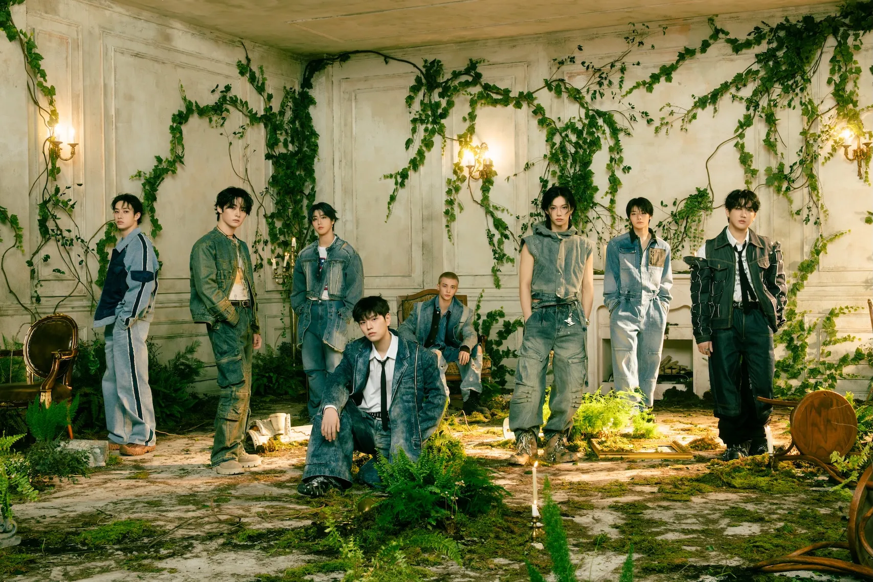 Stray Kids Rilis Album Jepang 'Hollow', Langsung Ludes 600 Ribu Kopi!