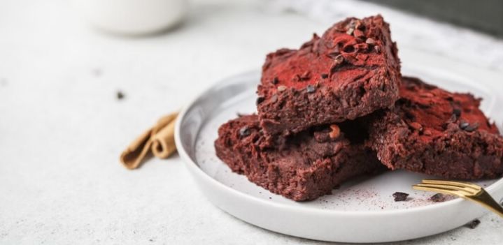 17 Ide Nama Usaha Brownies Red Velvet Kekinian, Bikin Dagangan Laris Auto Cuan!