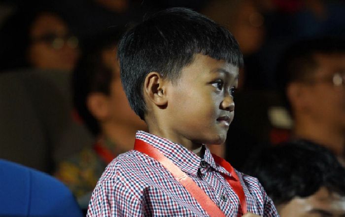 Kisah Mahameru & Nicholas 2 Bocah yang Sering Menang Olimpiade di Usia Belia sang Ibu Beberkan Rahasianya