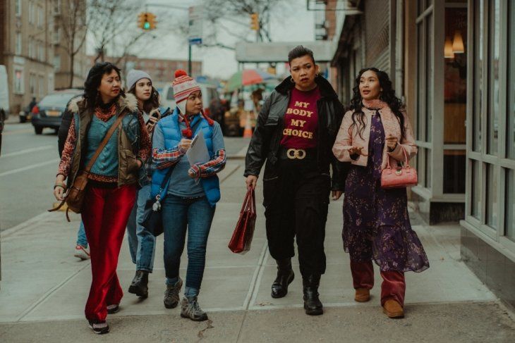 Netflix Hadirkan Serial Prekuel Ratu Ratu Queens: The Series , Ungkap Awal Kisah Geng Queens