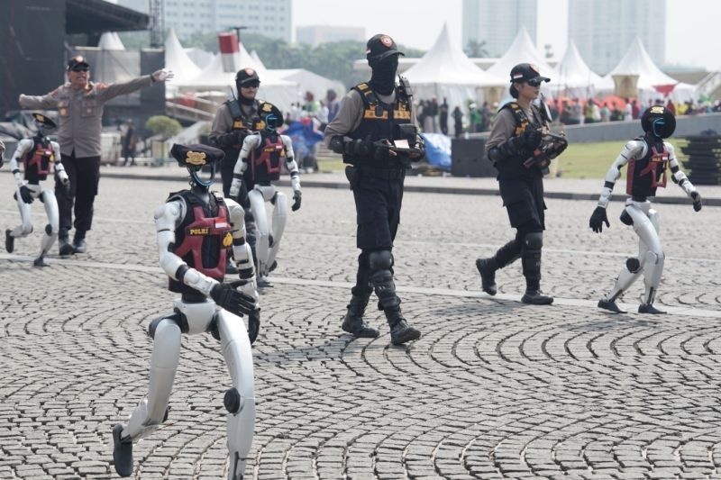Persiapan Puncak Hari Bhayangkara Polri Diramaikan Robot Humanoid: Bisa Lari, Berbaris, hingga Beri Hormat