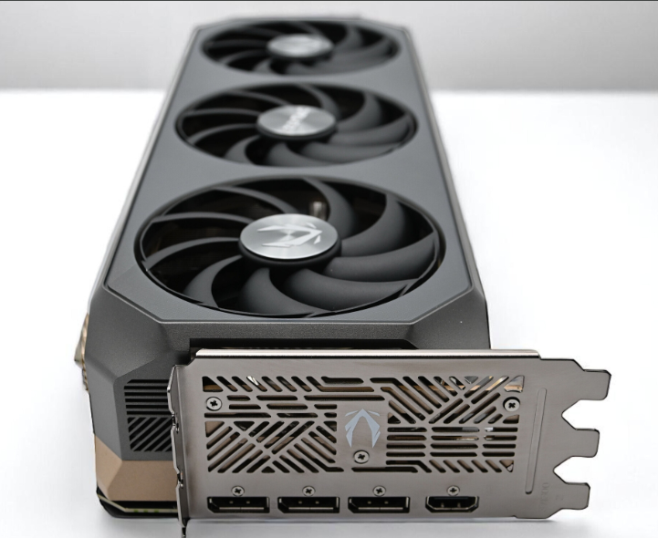 Nvidia RTX 5070 Ti Super Muncul, VRAM 24GB Siap Libas Game Berat