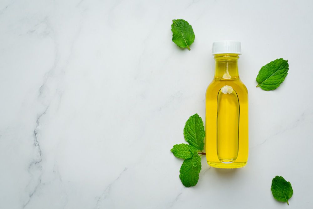 3 Kandungan dan Manfaat Tamanu Oil, Minyak Ajaib untuk Mengatasi Masalah Kulit, Wajib Coba!