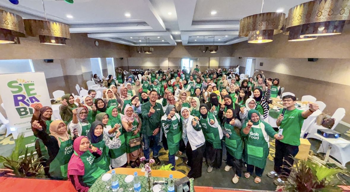 Arisan Sambil Belajar AI: Cara Ibu-Ibu UMKM Bikin Jualannya Naik Kelas