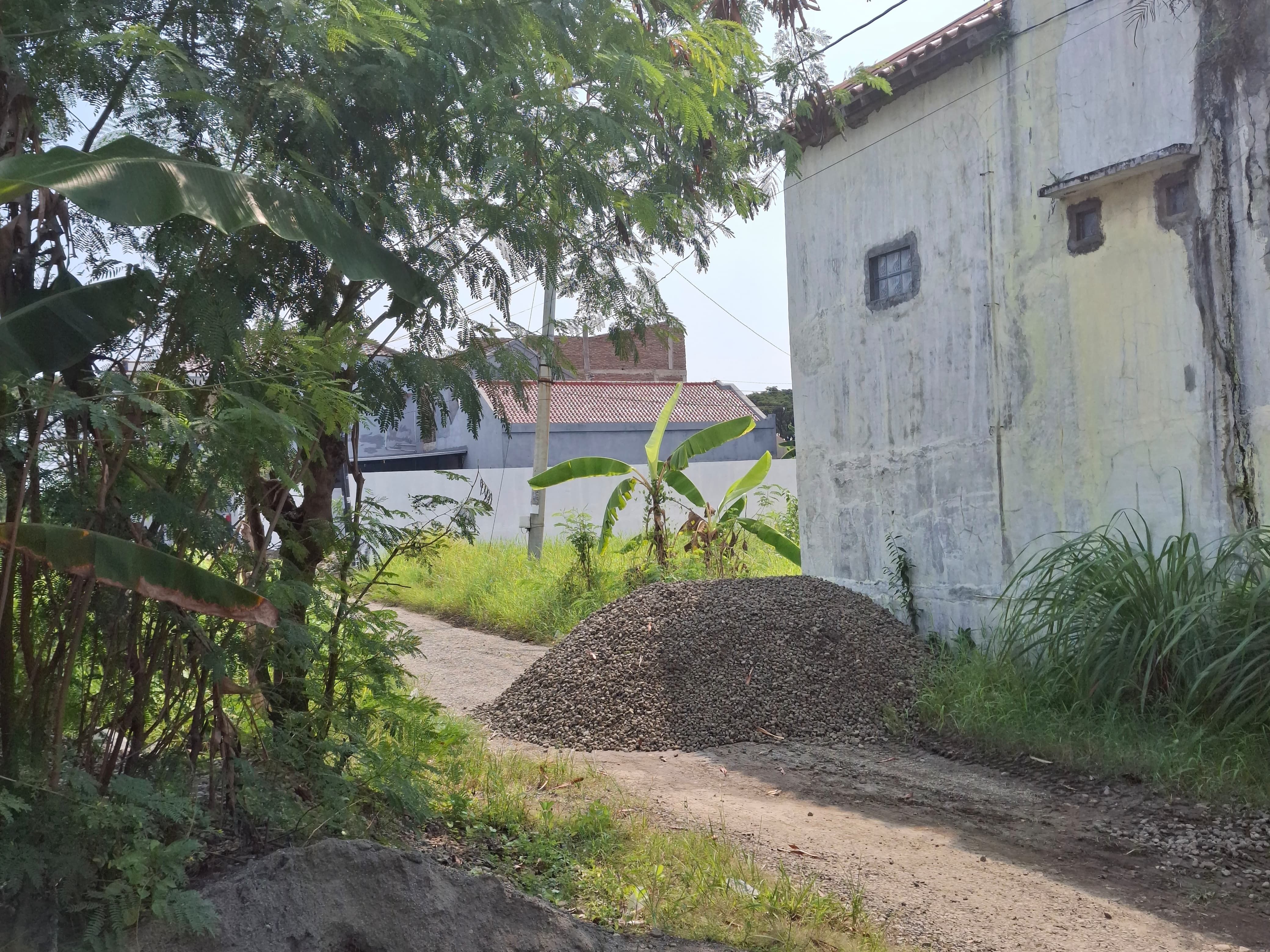 Persiapan Pengaspalan Jalan di Desa Dukuhturi Kabupaten Tegal