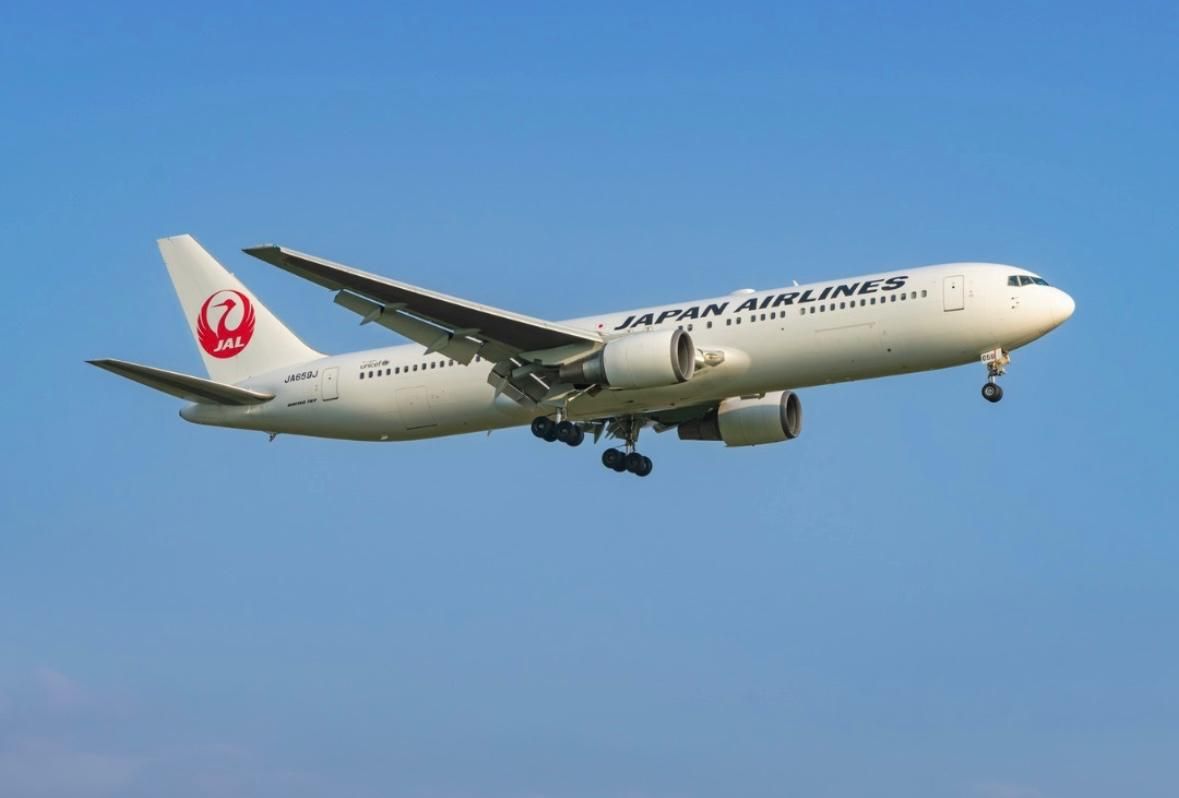 Suasana Mencekam Japan Airlines Mendarat Darurat, Penumpang Tulis Surat Perpisahan Siap Meninggal Dunia
