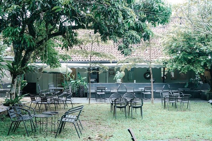 7 Tempat Nongkrong Terbaik di Purwokerto: Asyik Buat Ngopi dan Ngobrol!