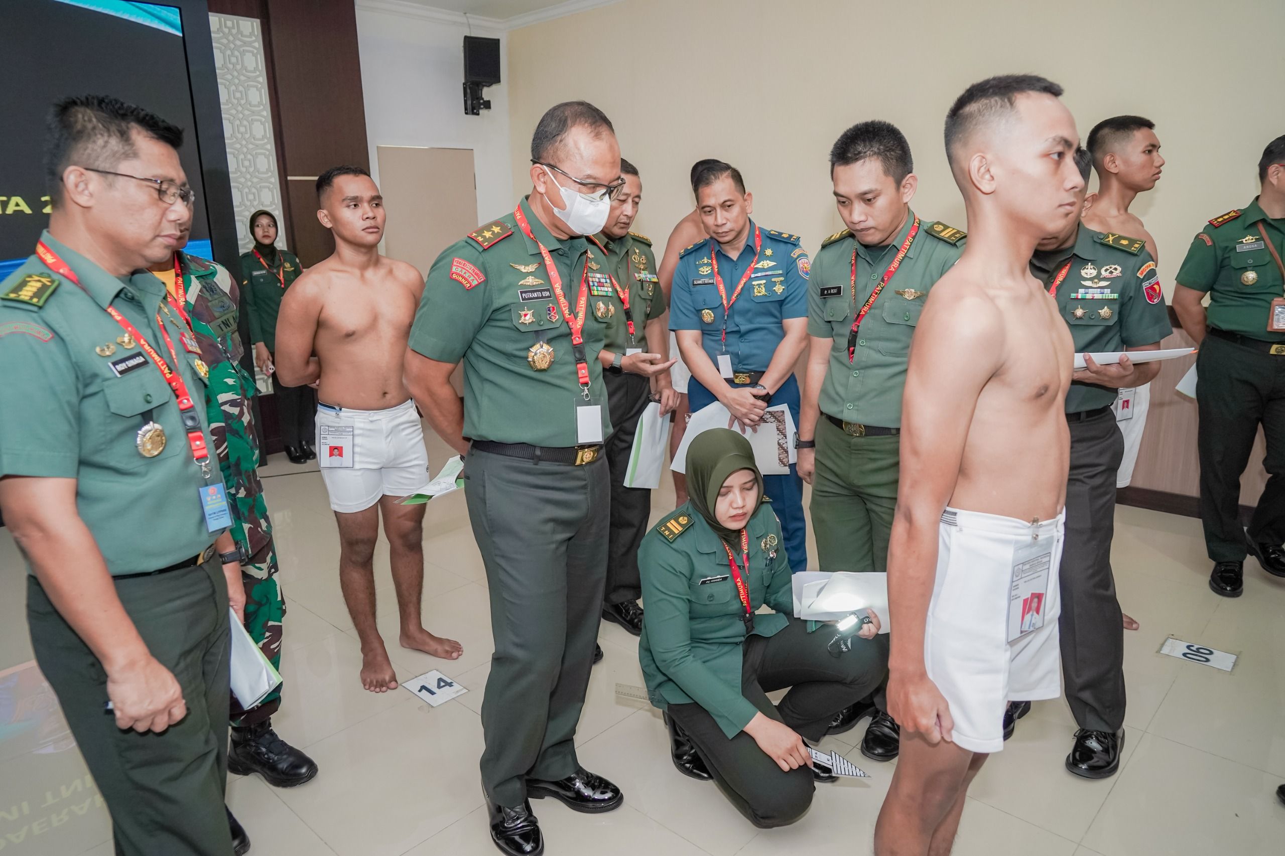 18 Catar Akmil TNI Berangkat ke Akmil Magelang, 11 Orang Putra Asli Maluku