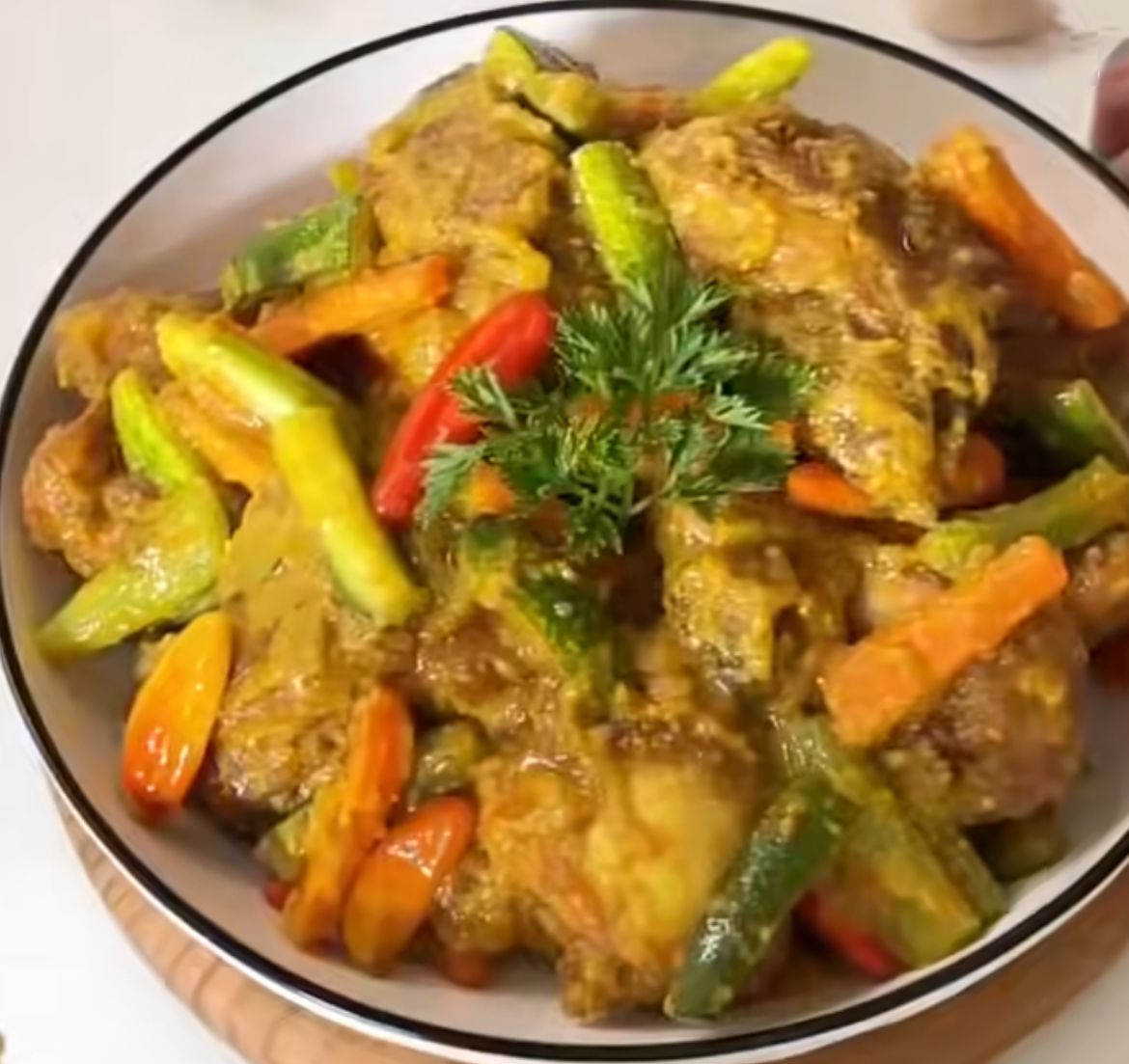 Resep Ayam Acar Kuning, Perpaduan Rasa Segar dan Gurih yang Bikin Lidah Susah Nolak