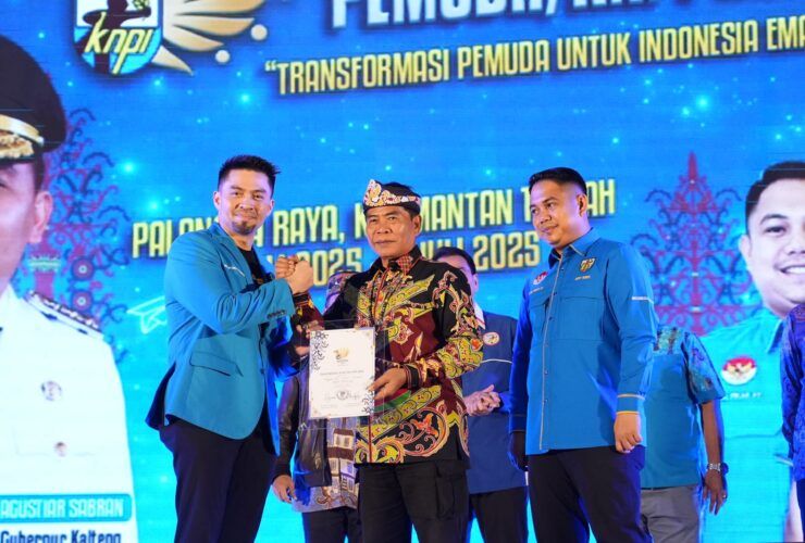 Gubernur Raih Penghargaan Indonesia Youth Award 2025, Berkat Komitmen Pembangunan Pemuda