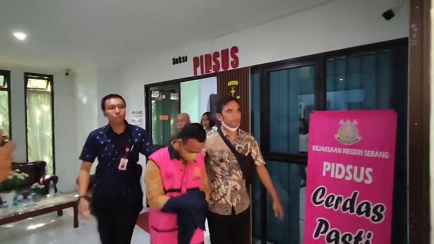 Bendahara Desa Sinar Mukti Ditahan Kejaksaan Terkait Korupsi Dana JUT