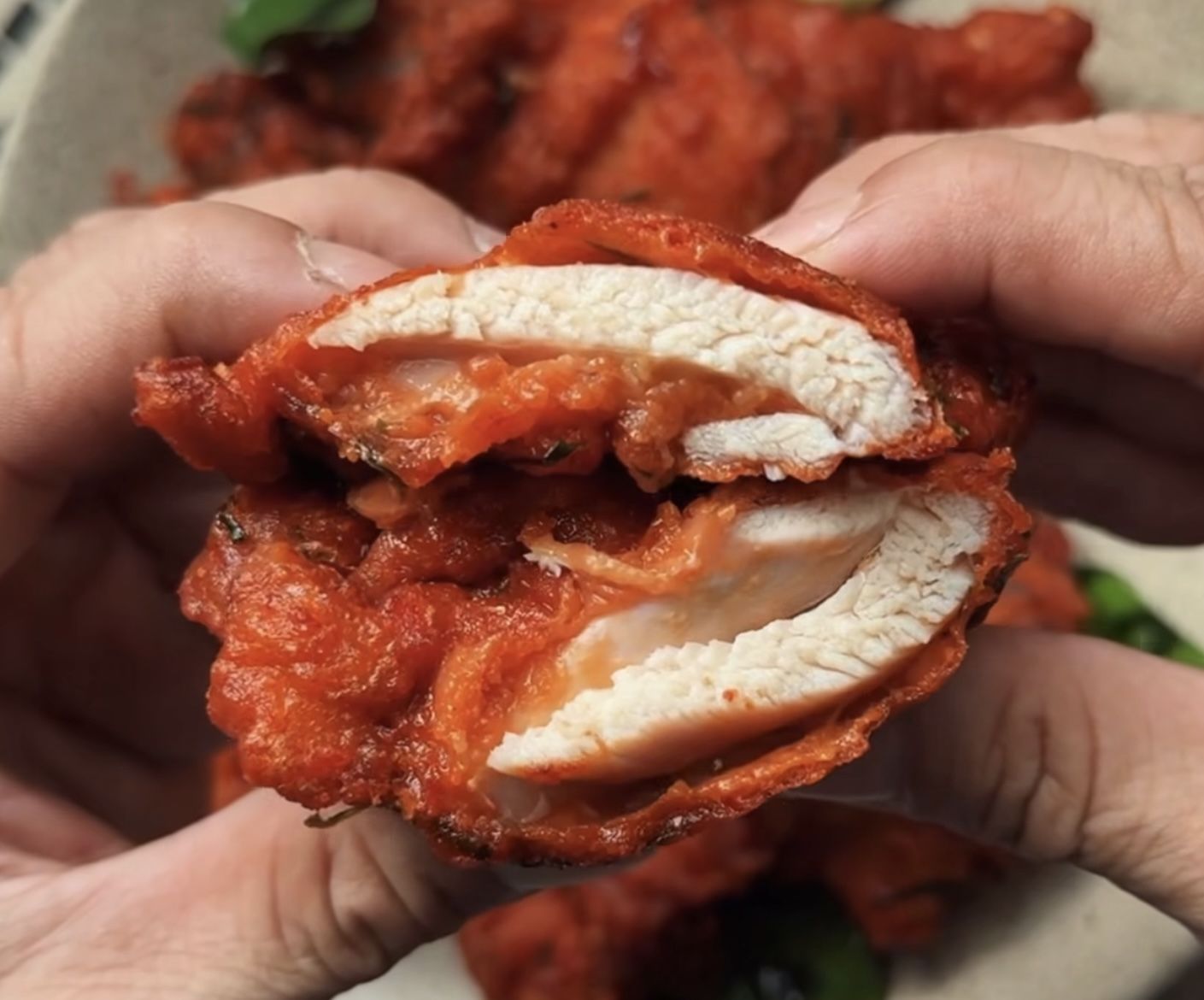 Ayam Goreng Terasi Daun Jeruk, Cita Rasa Nusantara yang Menggugah Selera