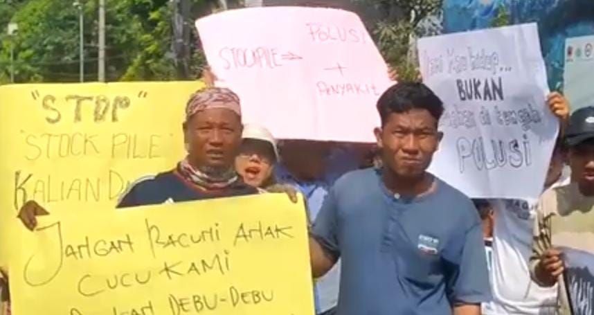 Warga Aur Kenali dan Mendalo Laut Demo Desak Hentikan Aktivitas PT SAS yang Timbun Rawa