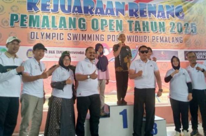 Pemalang Membuka Event Olahraga Renang Yang Diikuti 450 Peserta