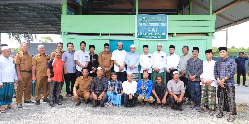 Gubernur Aceh Kunjungi Dayah Istiqamatuddin, Janji Dukung Pembangunan
