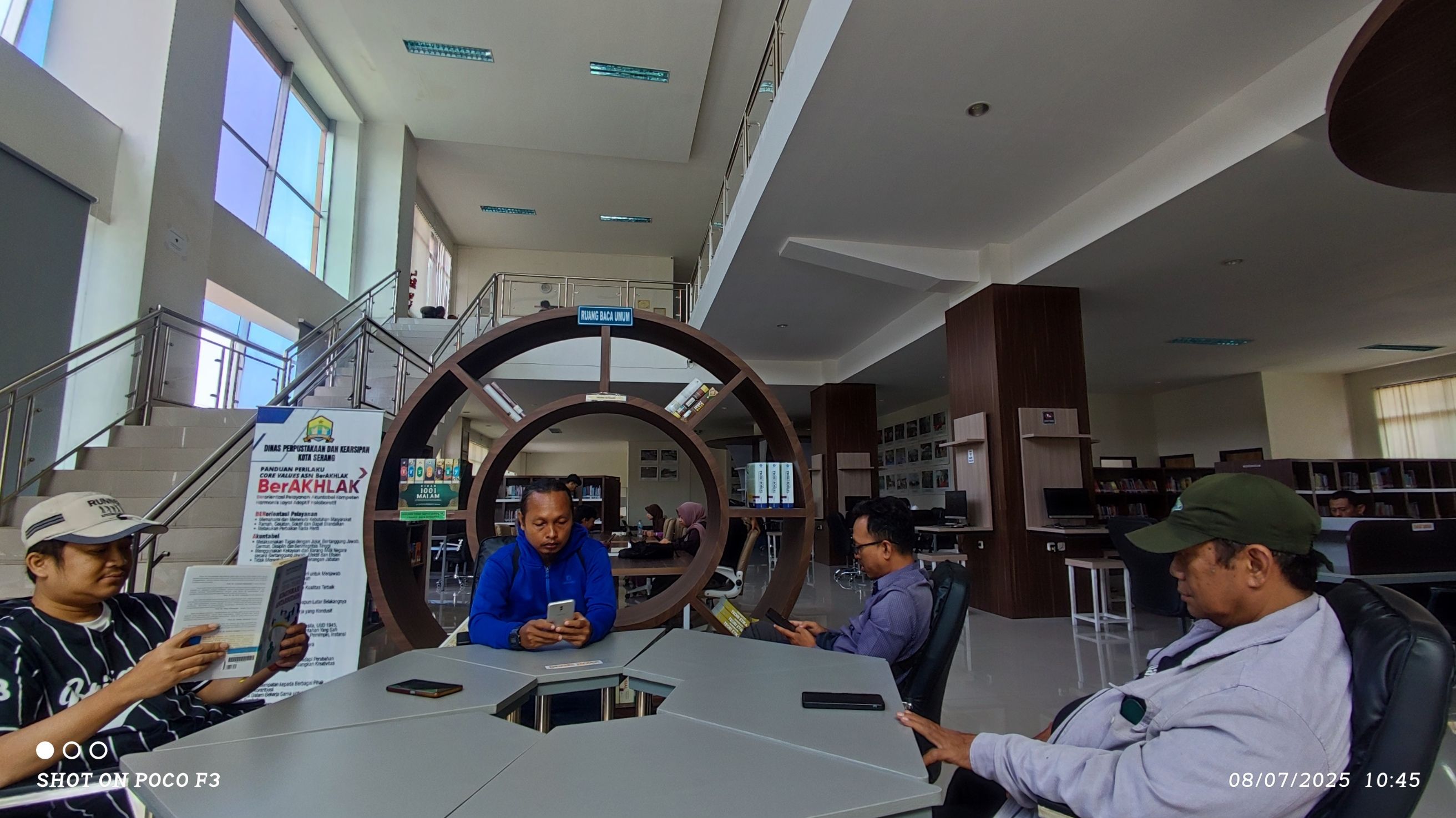 Perpusda Kota Serang Bisa Jadi Referensi Saat Selesaikan Tugas