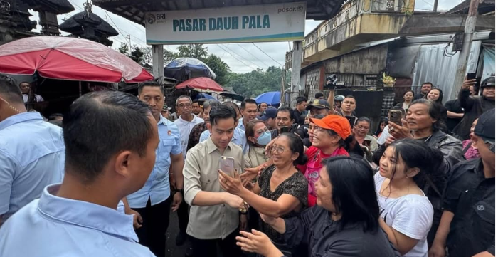 Wakil Presiden Tinjau Pasar Tradisional Dauh Pala Tabanan