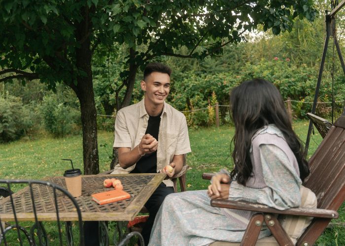 8 Kebiasaan yang Bisa Merusak Reputasi Pria, Wajib Dihindari!