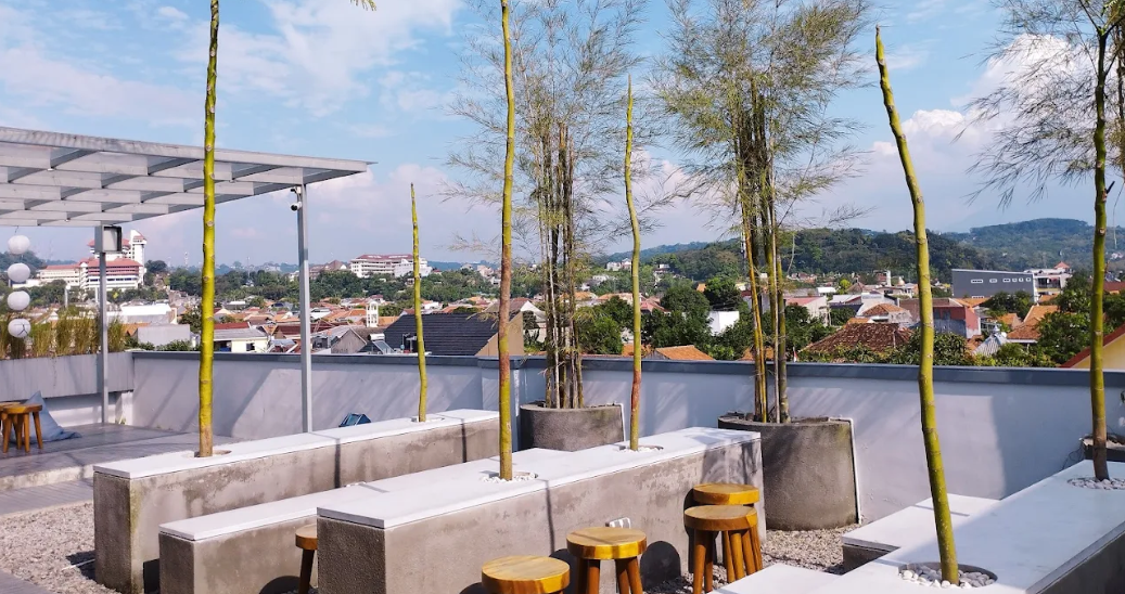 Tentou The Sky Scape, Hidden Gem Nuansa Jepang dengan Pemandangan Kota Semarang