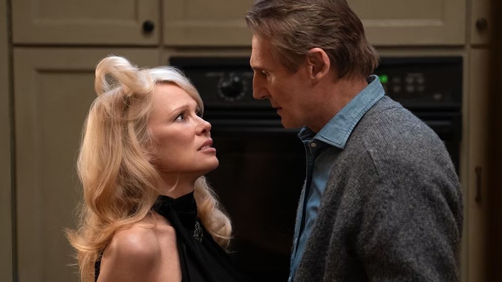 Pamela Anderson Siap Tampil di The Naked Gun (2025): Momen Comeback Sekaligus Nostalgia