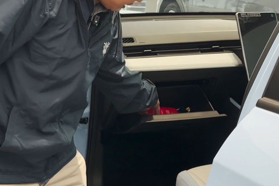 3 Kiat Aman Pakai APAR pada Mobil Listrik, Pelajari biar Gak Bingung