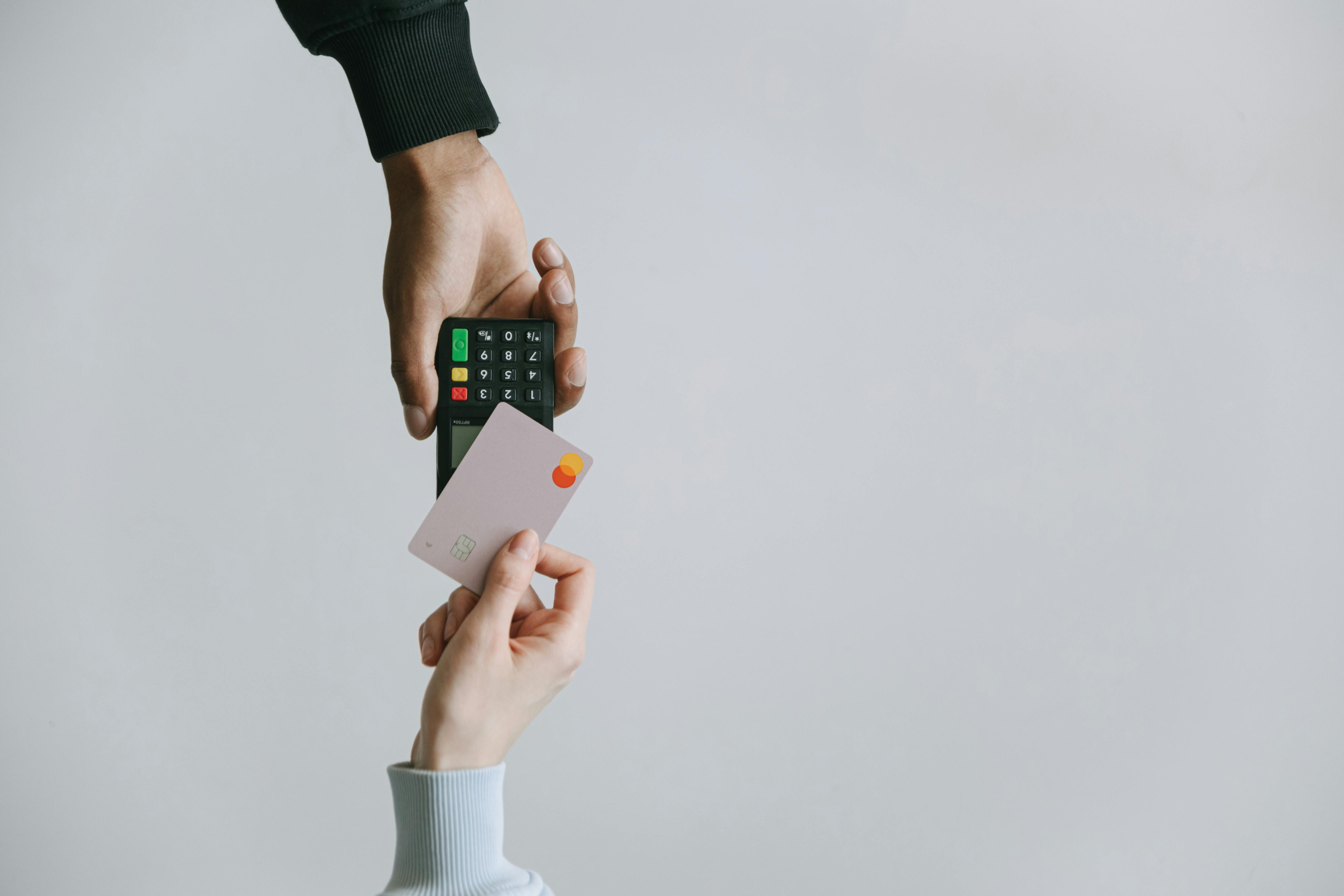4 Tips Bijak Ambil Cicilan HP Tanpa Ganggu Keuangan