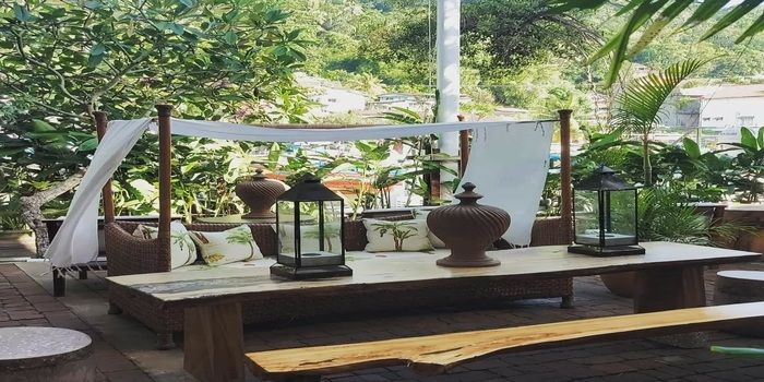 Caffe Dengan Gaya Klasik dan Nilai Sejarah Di Kota Padang: Catat Lokasinya
