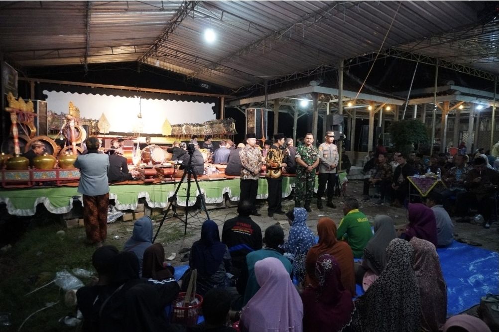 Pasar Unik di Sragen: Jual Beli Penuh Keberkahan Tanpa Tawar-Menawar