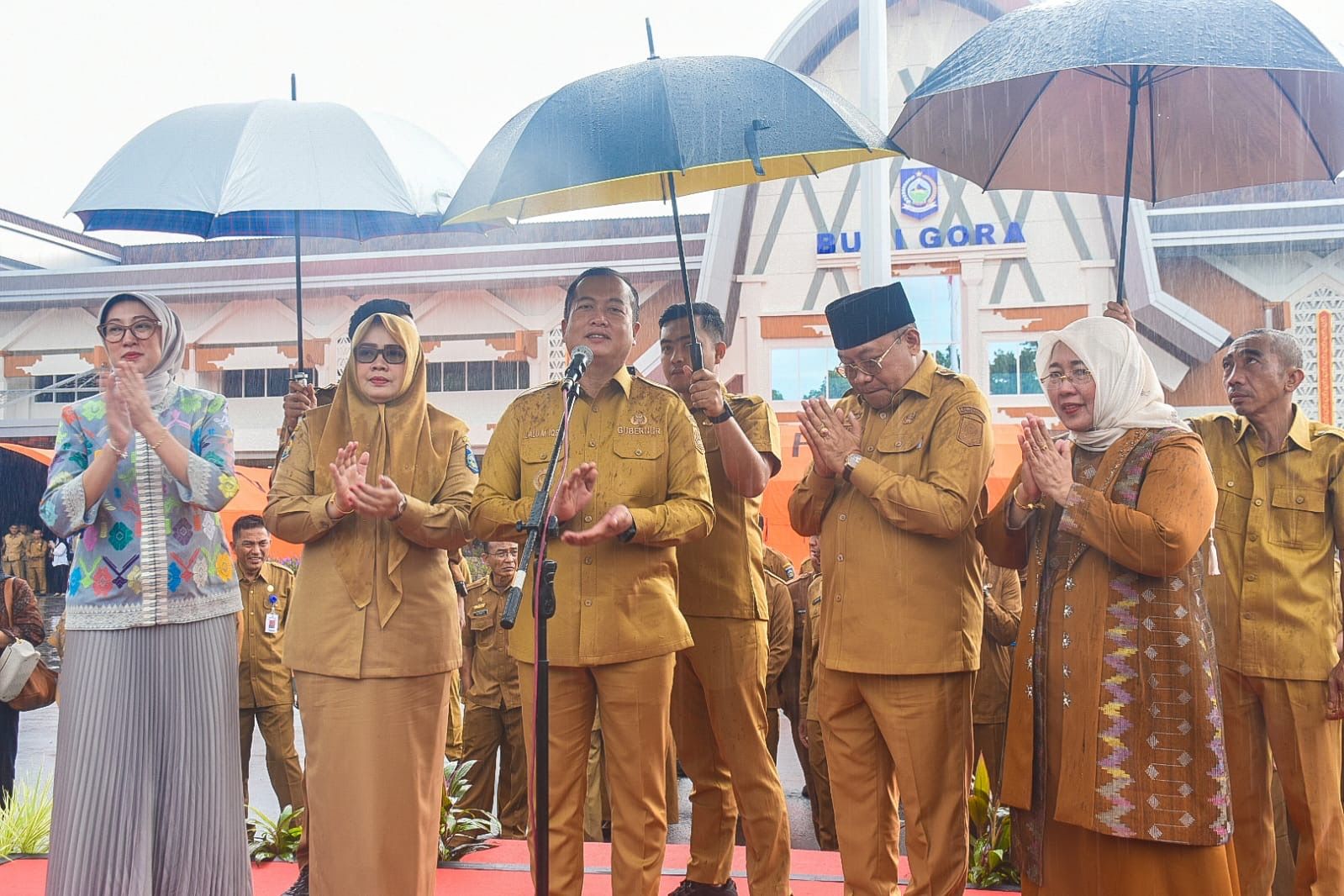 Pelepasan Miq Gite: Jejak Pengabdian yang Tak Pernah Pudar