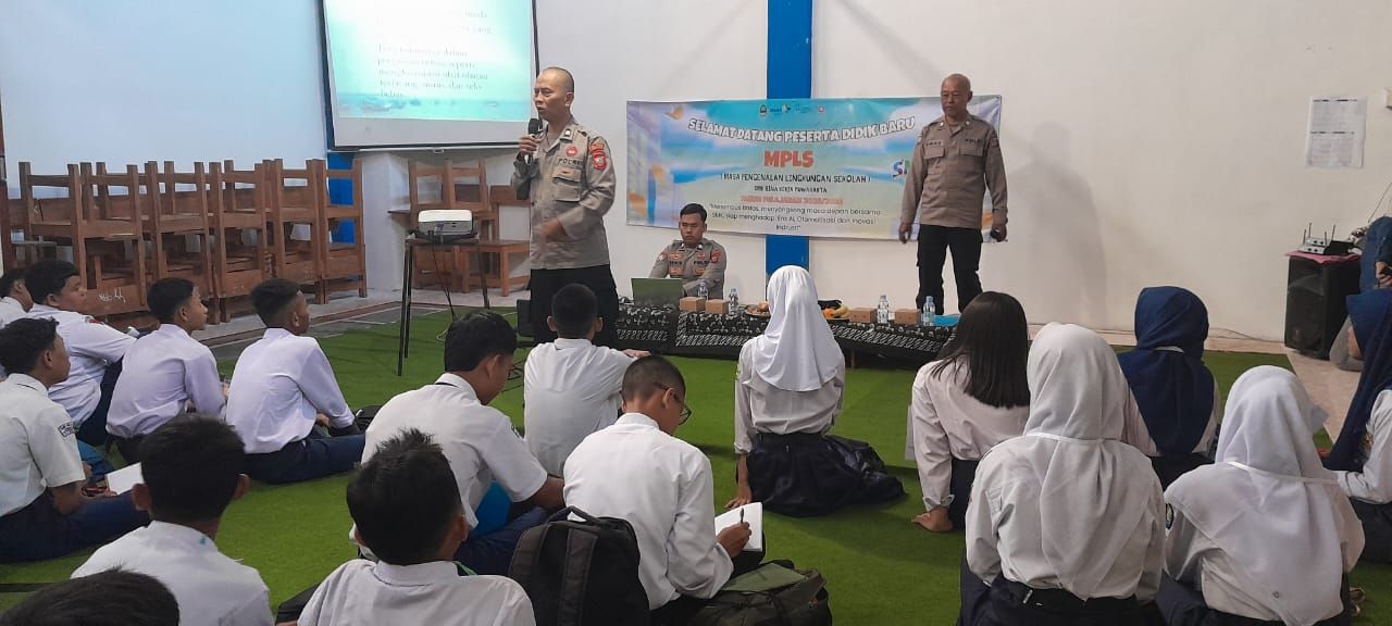 Kegiatan MPLS, Polres Purwakarta Ajak Pelajar Jangan Terlibat Aksi Kriminal