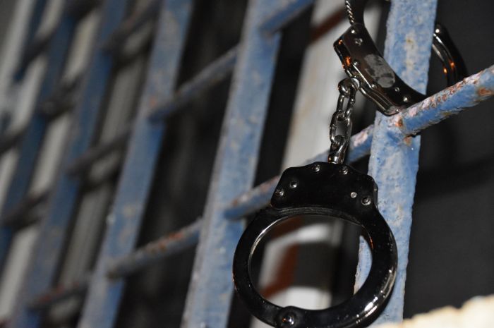 Wanita Muda di Gorontalo Ditangkap Usai Diduga Curi Tas Polisi di Masjid