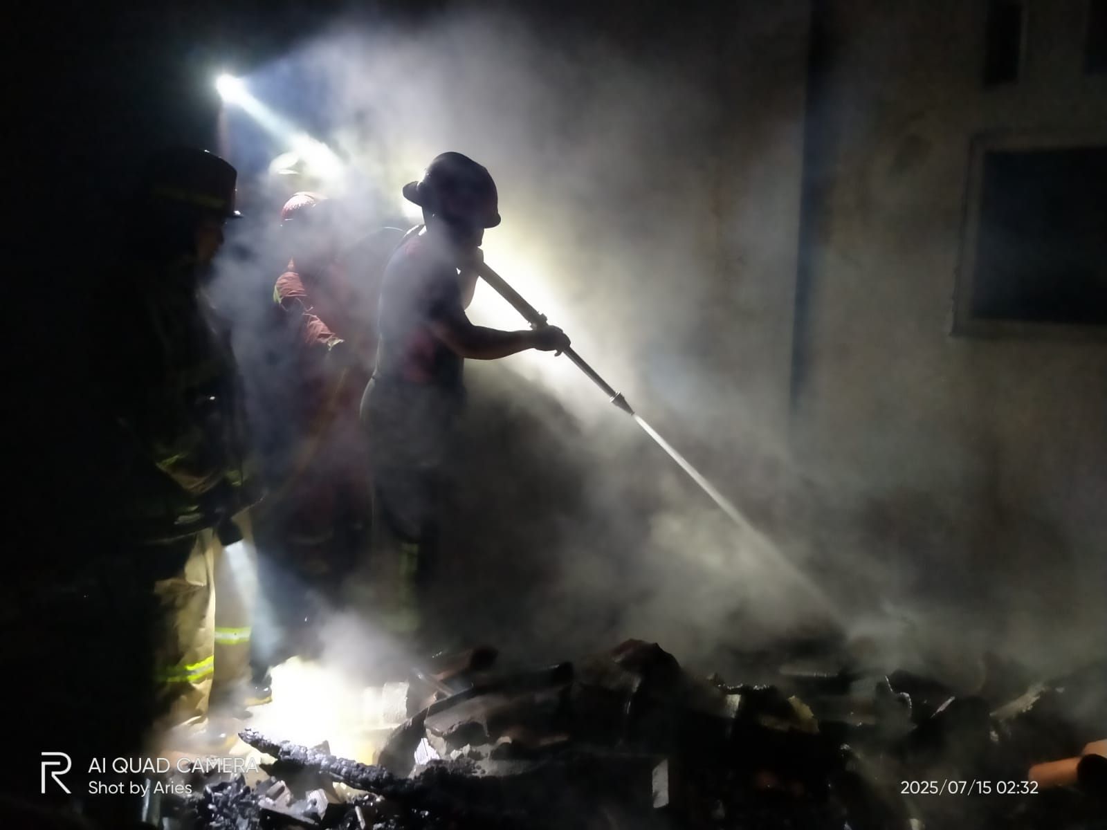 Rumah Pengrajin Kayu Ludes Terbakar, Kerugian Capai Rp 500 Juta