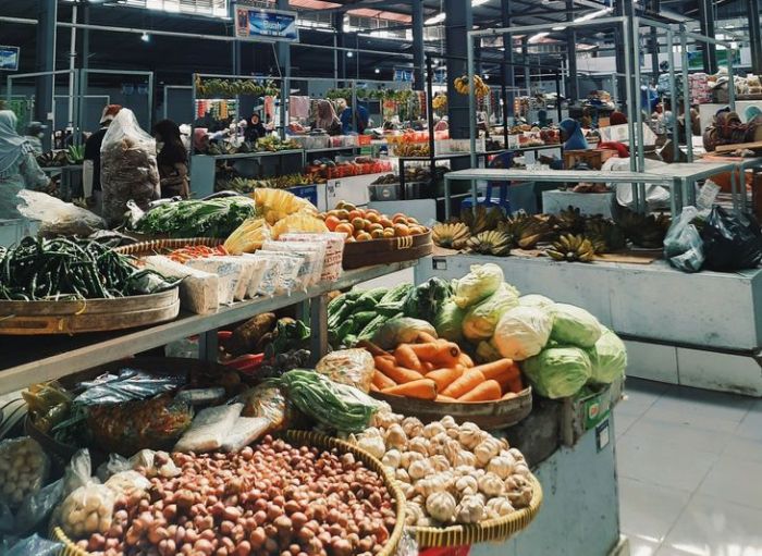 Perubahan Harga Pangan di Bali: Cabai Turun, Ayam dan Bawang Merah Naik