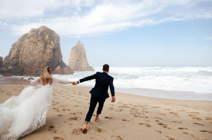 105 Caption Prewedding Bahasa Inggris dan Artinya, Lucu!