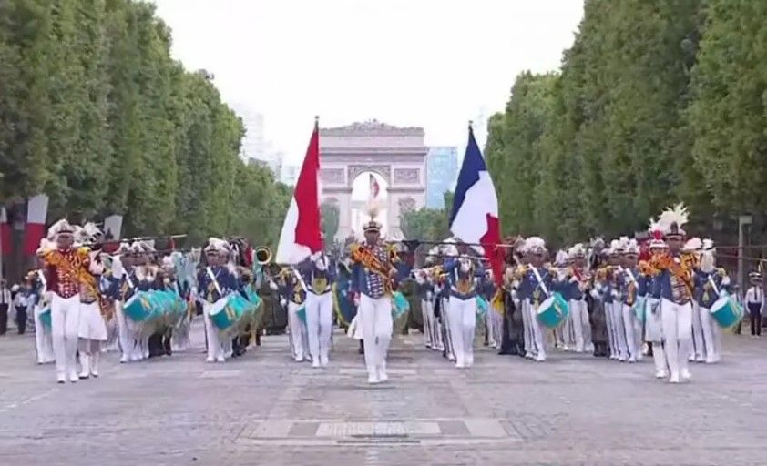 Membanggakan! Taruna Akmil Tampil Memukau di Parade Bastille Day Paris 2025