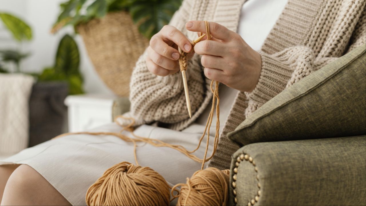 5 Zodiak Cewek yang Jago Banget DIY dan Kerajinan Handmade, Kreatif Abis!