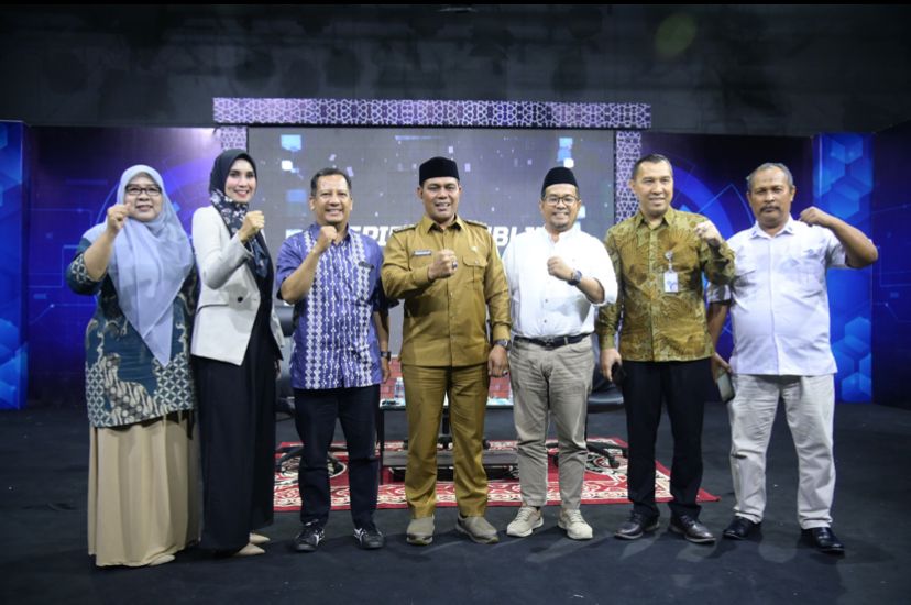 Menjawab Kesenjangan, Bupati Aceh Besar Fokus Benahi Birokrasi dan Sawah Petani