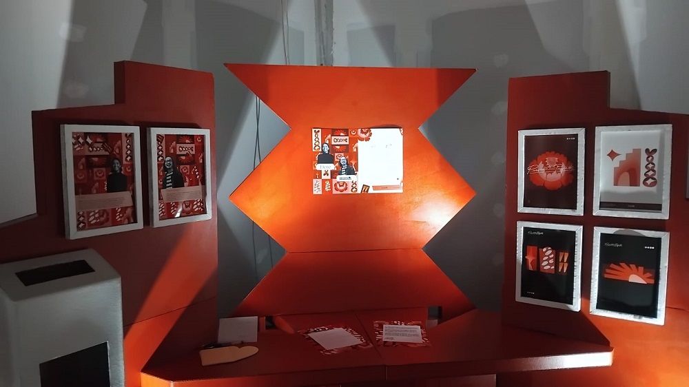 Kolaborasi Dere dan Seniman Popomangun Hadirkan “Puspa Oh Puspa!”: Musik yang Dilukis Jadi Karya Seni Visual
