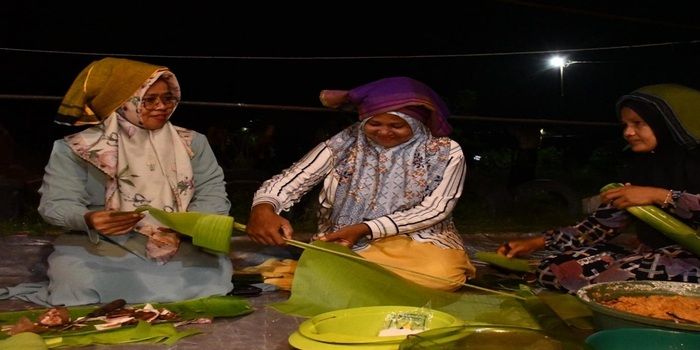 Apa Itu Tradisi Malamang di Minangkabau? Berikut Penjelasannya