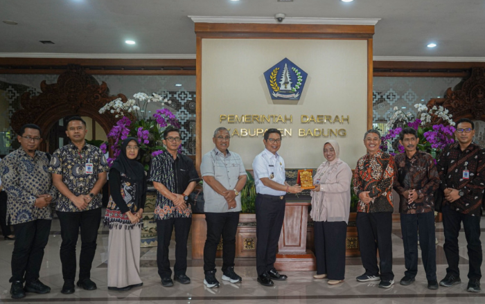 Bupati Badung Terima Kunja Bupati Purworejo Jawa Tengah di Puspem Badung