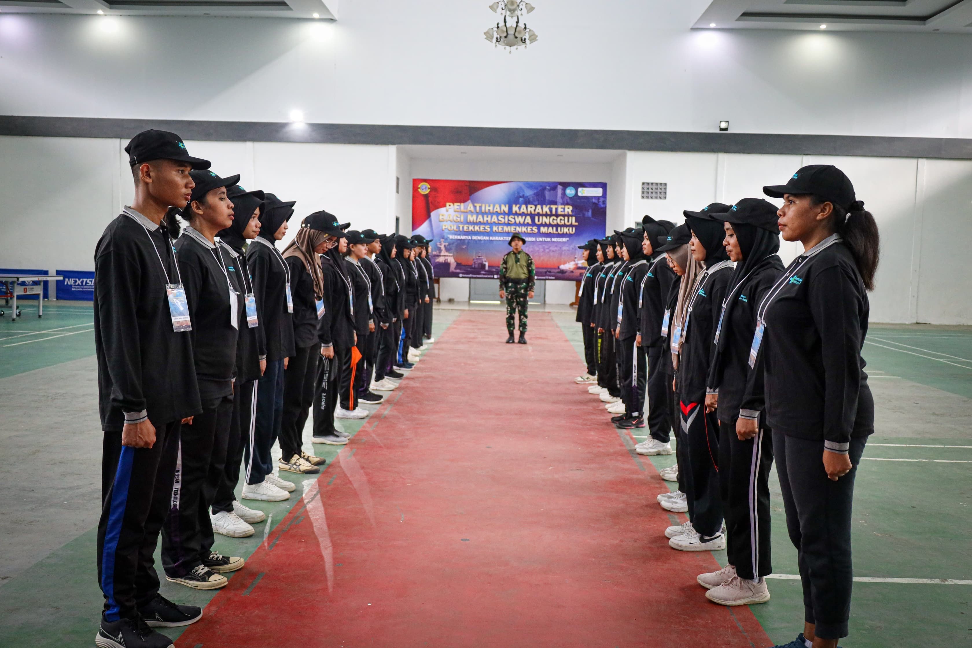 Lantamal Ambon Latih Karakter 28 Mahasiswa Unggul Poltekkes Kemenkes Maluku
