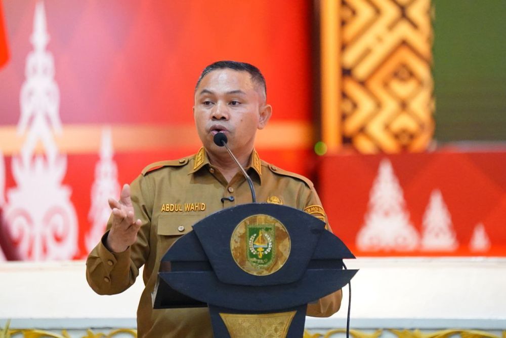 Tak Ada Ampun! Gubernur Riau Siap Hantam Pelaku Pembakaran Lahan di Riau