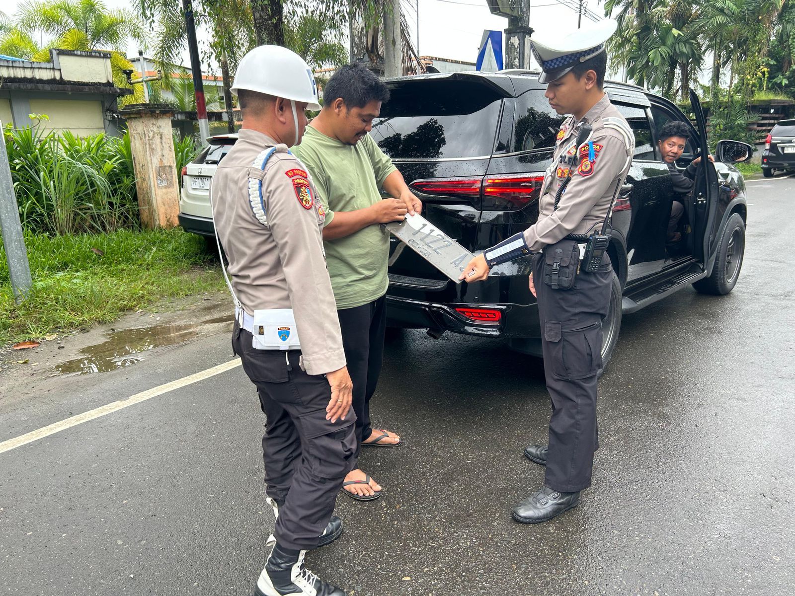 Operasi Patuh di Ambon Hari ke-9:  Polda Maluku Tindak 35 Pelanggar Lalu Lintas