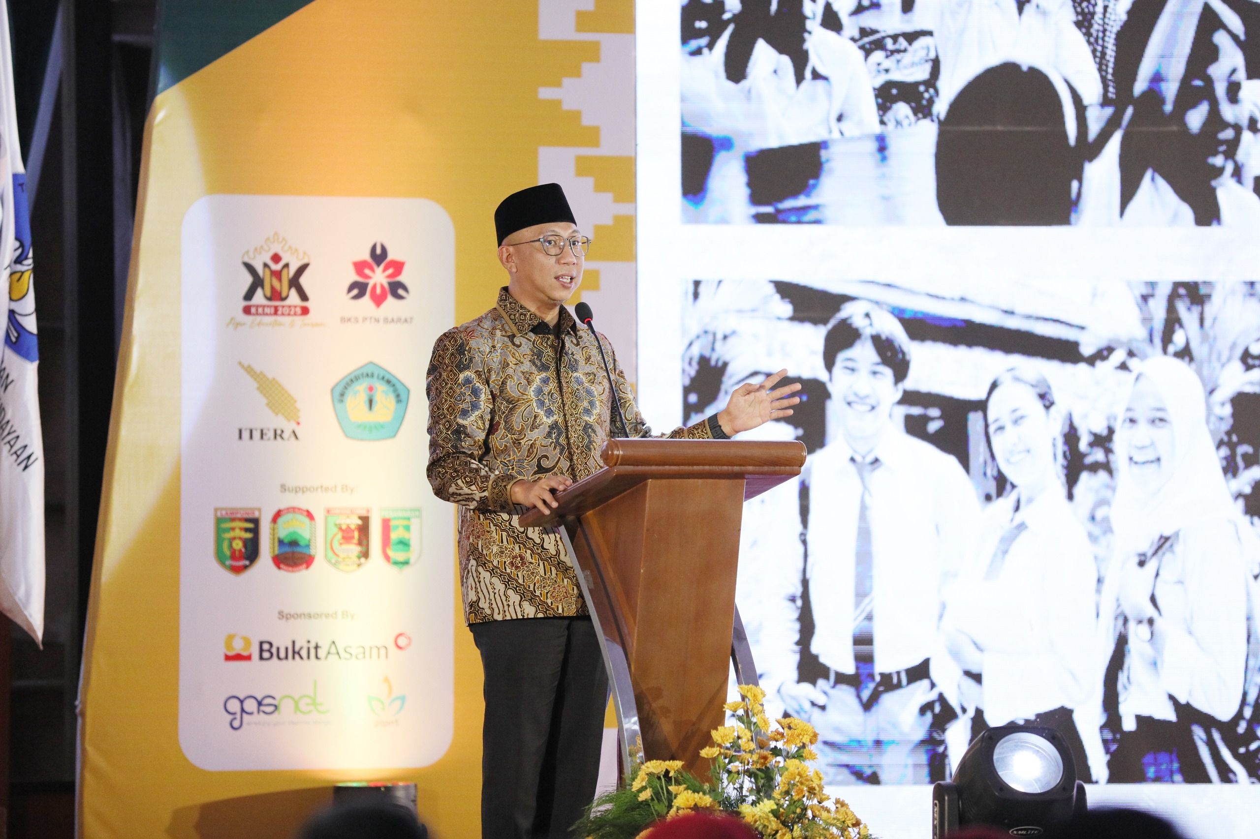 Puluhan Mahasiswa dari Luar Negeri Kuliah Kerja Nyata (KKN) di Lampung