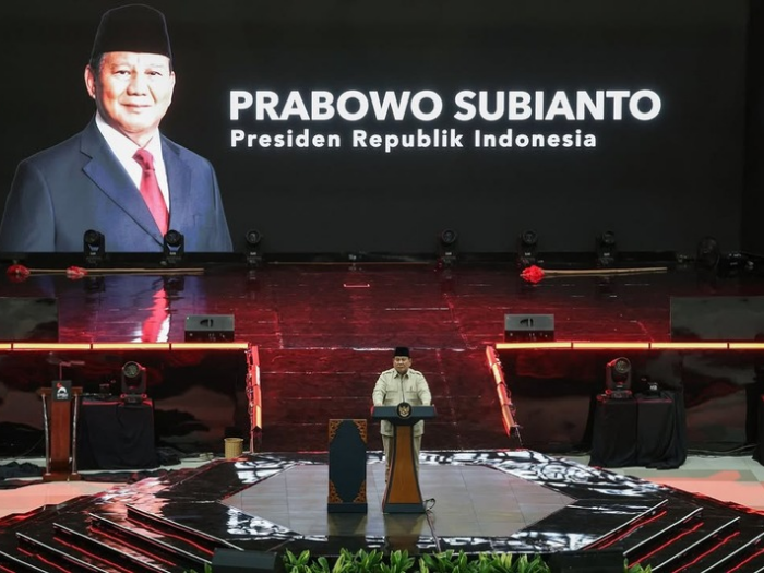 Presiden Prabowo Soroti Pengoplos Beras, Negara Rugi Rp100 Triliun per Tahun