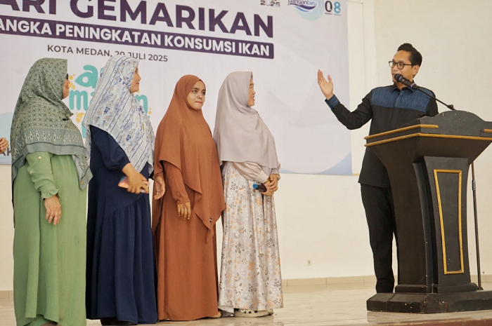Wali Kota Medan Ajak Masyarakat Perbanyak Makan Ikan Demi Hidup Sehat