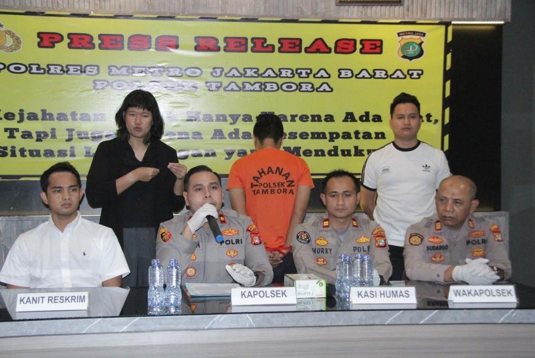 Demi Judol, Pria di Jakbar Jual Jasa Furnitur Abal-Abal hingga Rugikan Korban Rp171 Juta