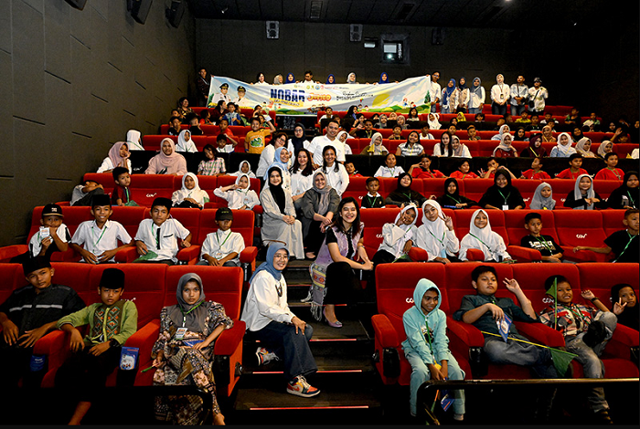 Kahiyang Ayu Nobar Film Jumbo Bareng 500 Anak Marginal di Hari Anak 2025