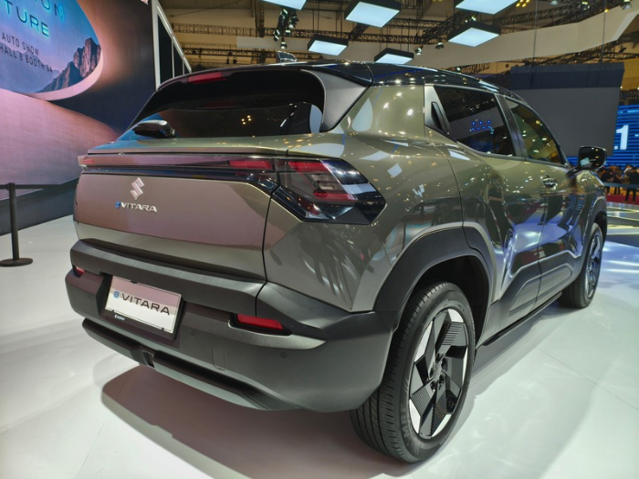 eVitara Mejeng di GIIAS 2025, SUV Listrik Pertama Suzuki Siap Rilis Tahun Depan