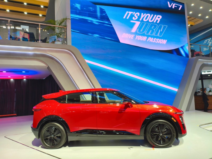 VinFast VF 7 Mendarat di Indonesia, SUV Garapan Torino Design